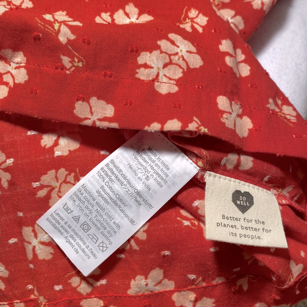 Madewell Red Floral Button-Front Peplum Top - Picture 5 of 7